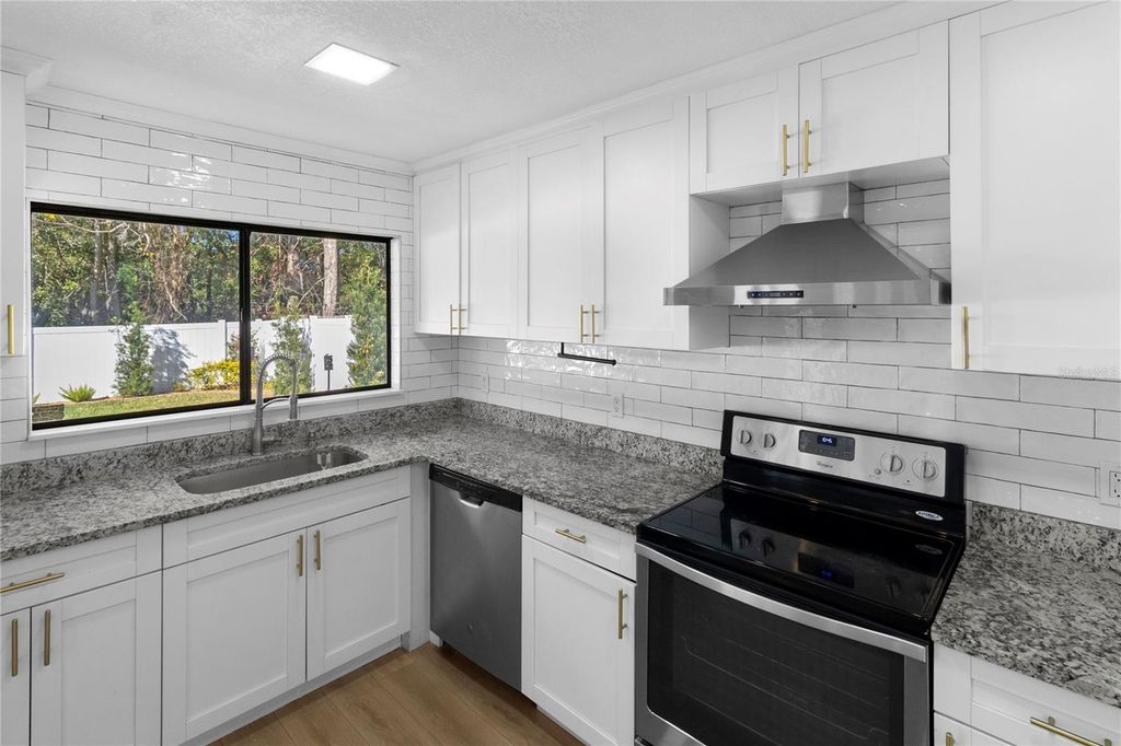 Image 16 of property listing at 14910 WINTERWIND DRIVE, Tampa, FL 33624