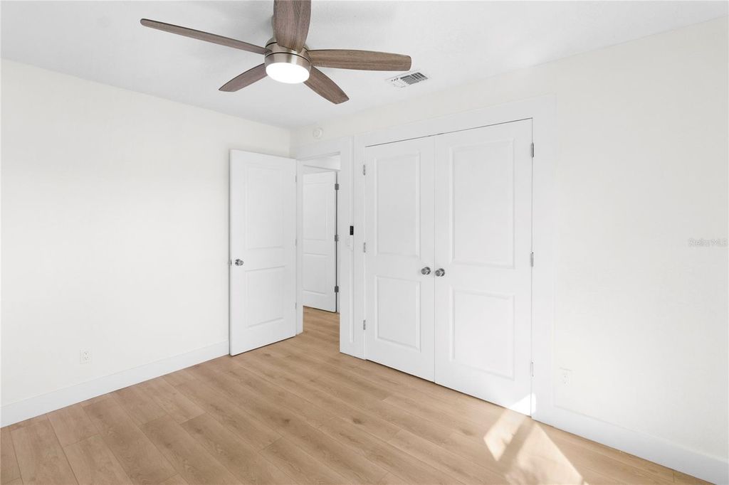 Image 20 of property listing at 14910 WINTERWIND DRIVE, Tampa, FL 33624