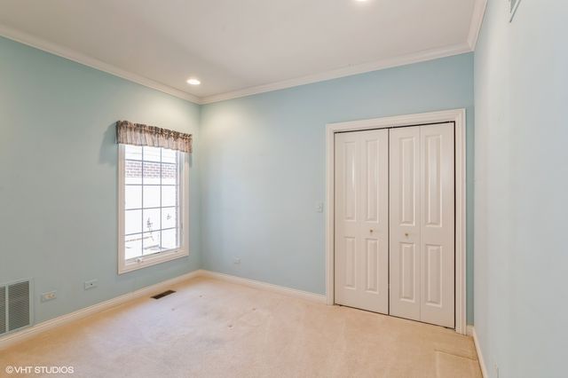 13410 Forest Ridge Drive, Palos Heights, IL 60463