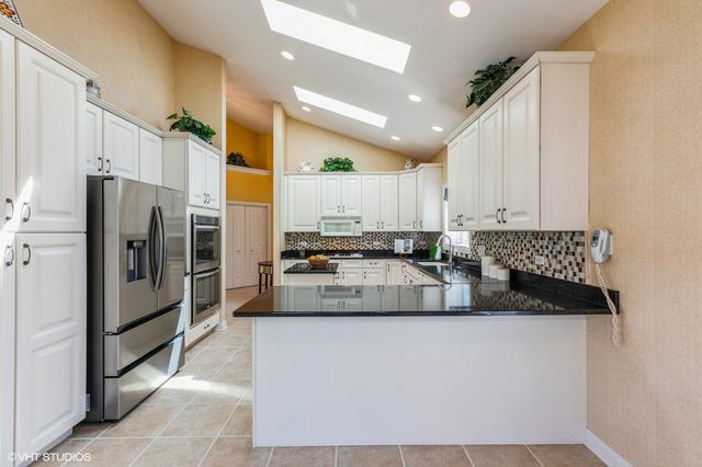 13410 Forest Ridge Drive, Palos Heights, IL 60463