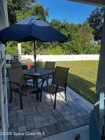 598 Brickell Street SE, Melbourne, FL 32908