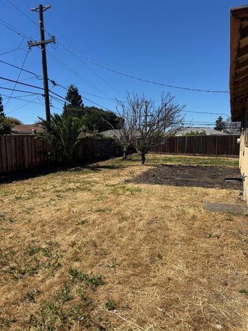 236 Eureka Court, Sunnyvale, CA 94085