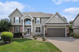 705 Rock Creek Drive, Lansing, KS 66043