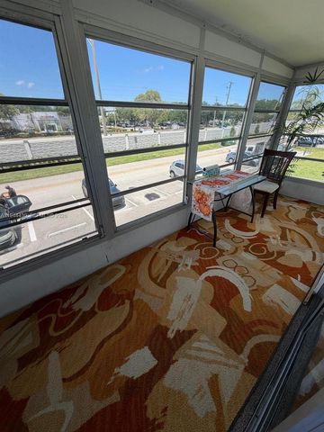 65 Westbury C 65, Deerfield Beach, FL 33442