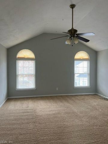 3528 Riders LN, Virginia Beach, VA 23453