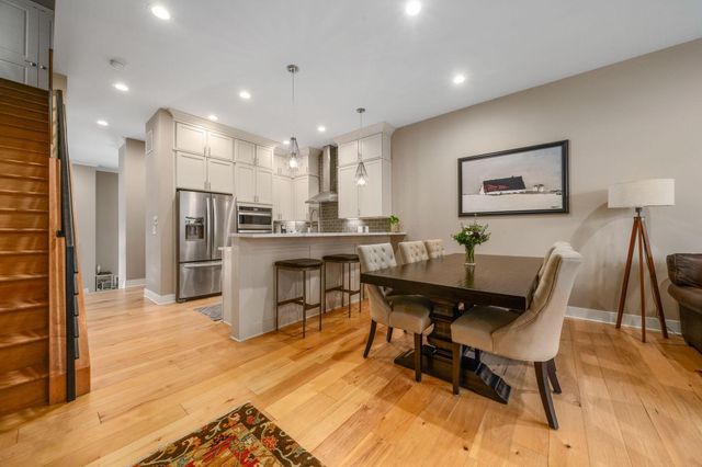 904 S Front Street, Columbus, OH 43206