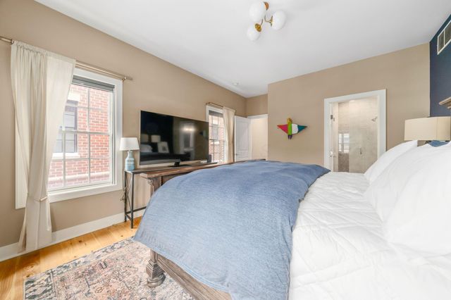 904 S Front Street, Columbus, OH 43206