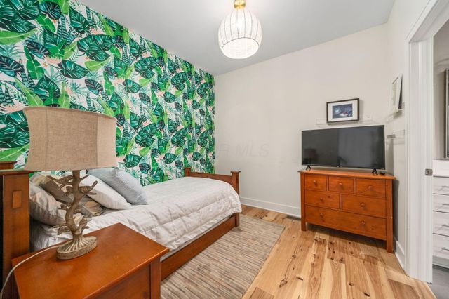 904 S Front Street, Columbus, OH 43206