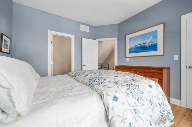 904 S Front Street, Columbus, OH 43206