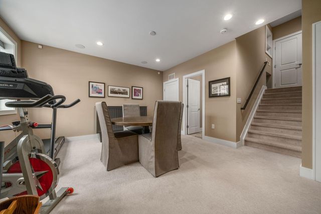 904 S Front Street, Columbus, OH 43206