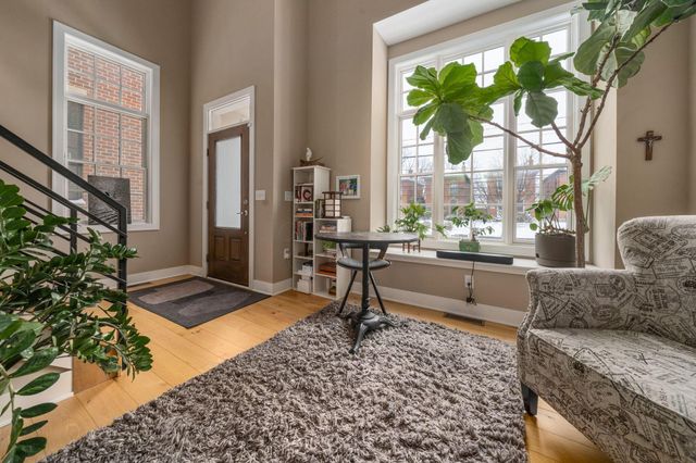 904 S Front Street, Columbus, OH 43206