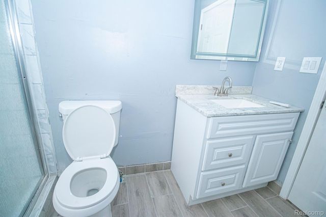 7011 Meadow Avenue, Warren, MI 48091