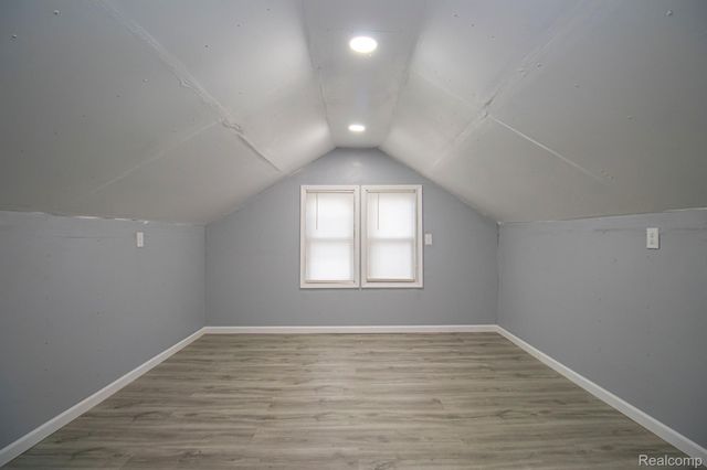 7011 Meadow Avenue, Warren, MI 48091