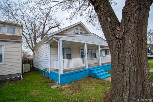 7011 Meadow Avenue, Warren, MI 48091