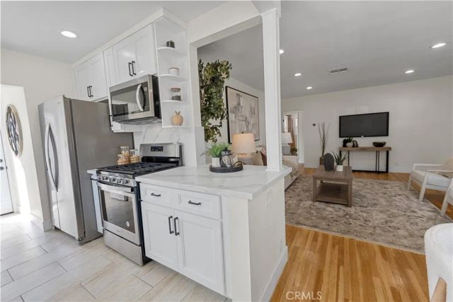 130 S Lime Street, Orange, CA 92868