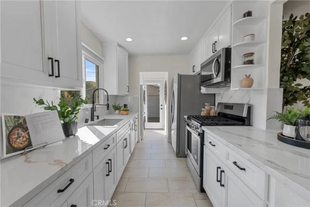 130 S Lime Street, Orange, CA 92868