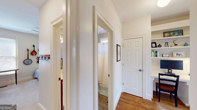 943 Kinghorn Drive NW, Kennesaw, GA 30152