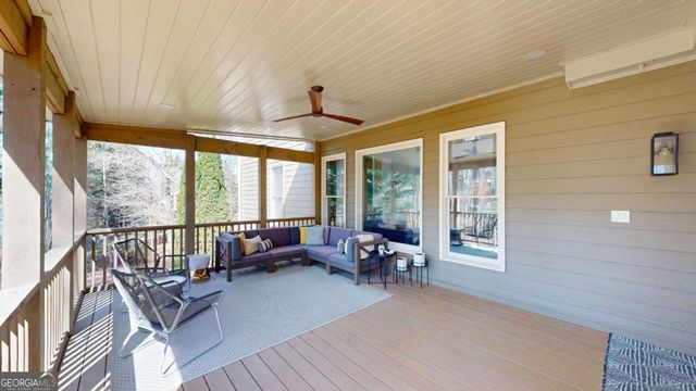 943 Kinghorn Drive NW, Kennesaw, GA 30152