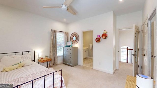 943 Kinghorn Drive NW, Kennesaw, GA 30152