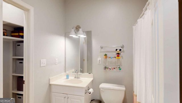 943 Kinghorn Drive NW, Kennesaw, GA 30152