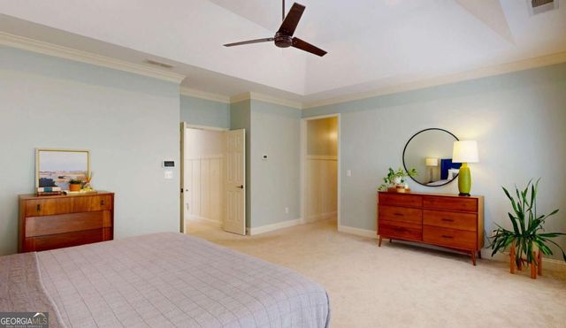 943 Kinghorn Drive NW, Kennesaw, GA 30152