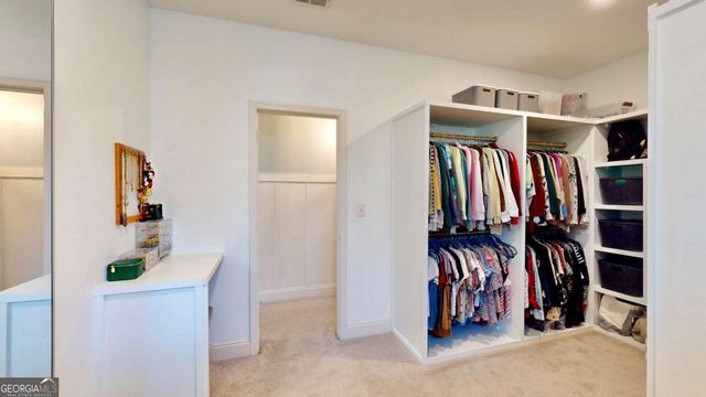 943 Kinghorn Drive NW, Kennesaw, GA 30152