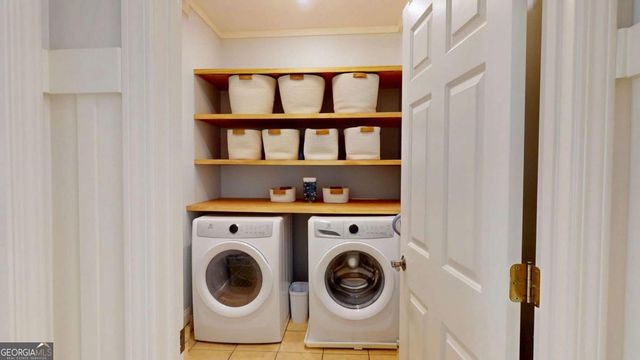 943 Kinghorn Drive NW, Kennesaw, GA 30152