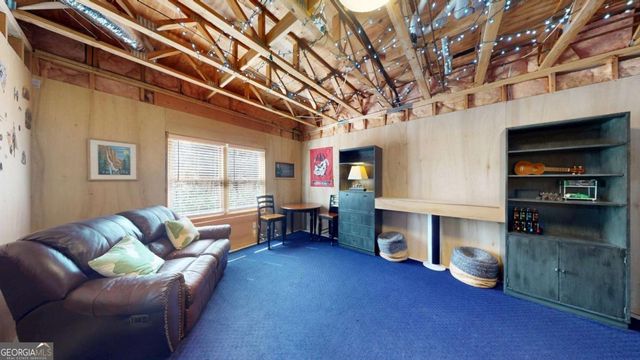 943 Kinghorn Drive NW, Kennesaw, GA 30152