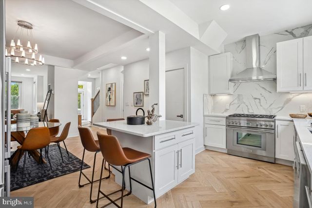 1351 NEWTON ST NW, Washington, DC 20010