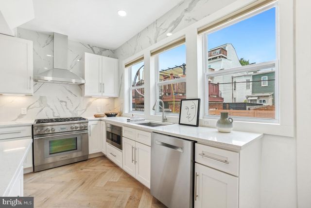 1351 NEWTON ST NW, Washington, DC 20010