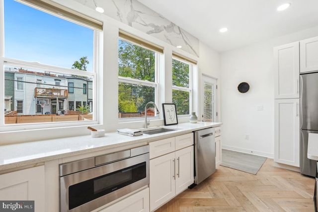 1351 NEWTON ST NW, Washington, DC 20010