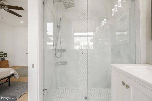 1351 NEWTON ST NW, Washington, DC 20010