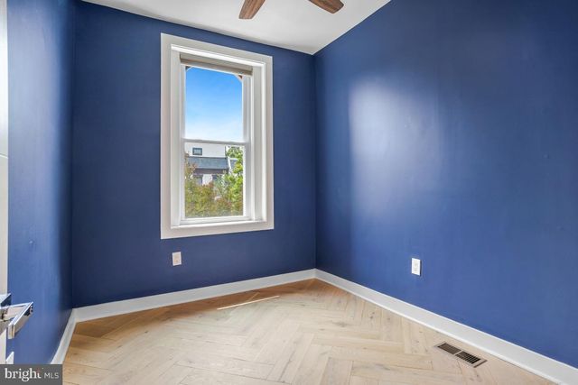 1351 NEWTON ST NW, Washington, DC 20010