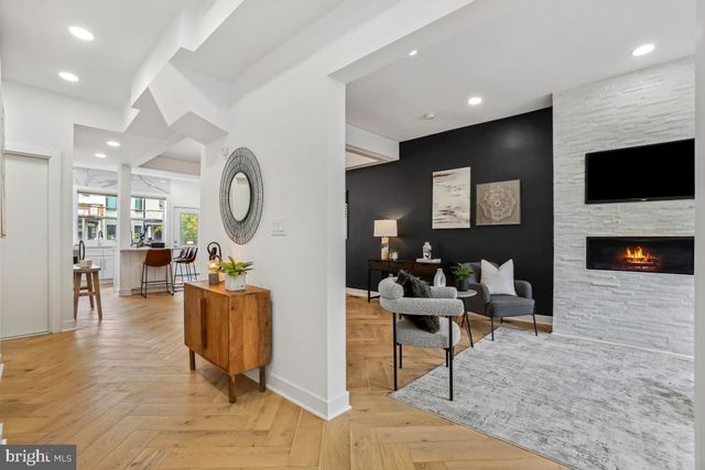 1351 NEWTON ST NW, Washington, DC 20010