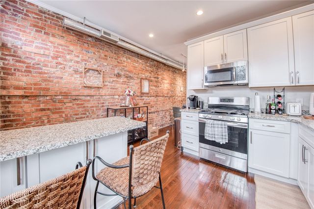 311 Fisk St, Lawrenceville, PA 15201