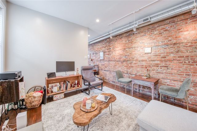 311 Fisk St, Lawrenceville, PA 15201