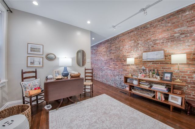 311 Fisk St, Lawrenceville, PA 15201