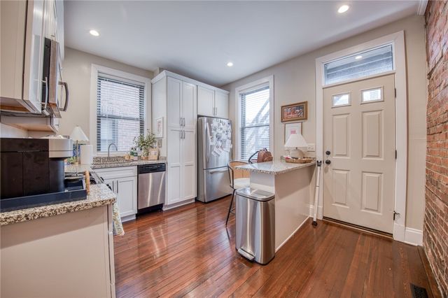 311 Fisk St, Lawrenceville, PA 15201