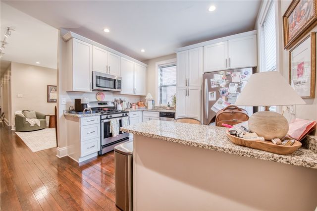 311 Fisk St, Lawrenceville, PA 15201