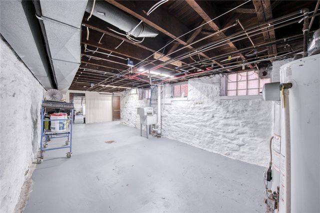 311 Fisk St, Lawrenceville, PA 15201