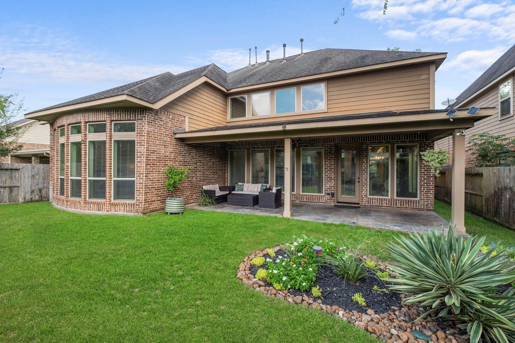 Image 41 of property listing at 70 Genova Way Lane, Missouri City, TX 77459
