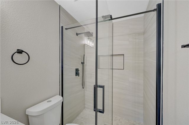 6784 Mataro Drive, Las Vegas, NV 89103