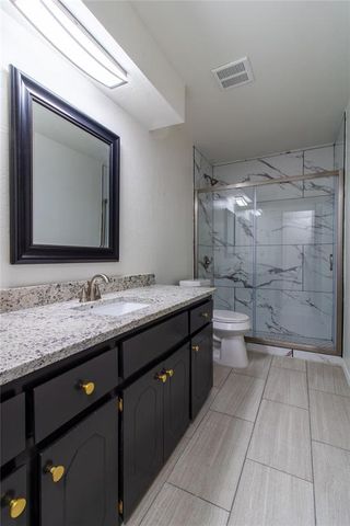 504 W 10th Street, Edmond, OK 73003