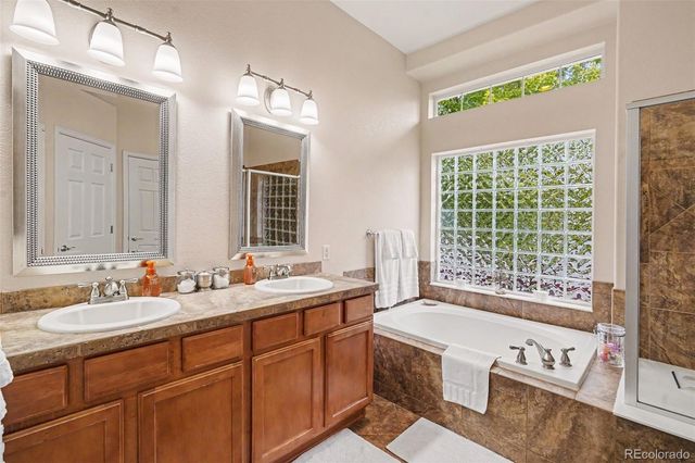 24604 E Crestline Place, Aurora, CO 80016