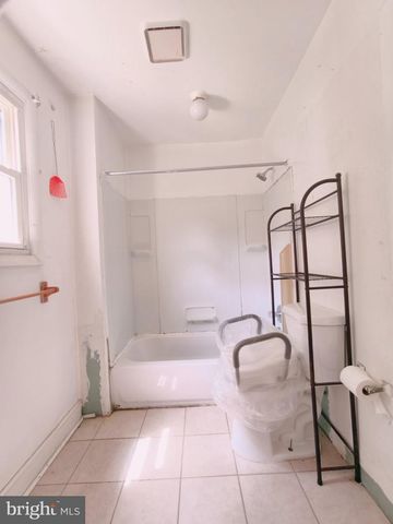 7 CARVER ST, Annapolis, MD 21401