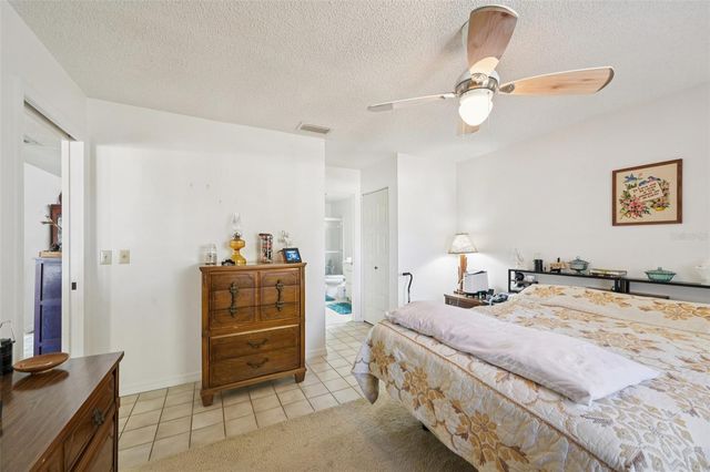 1633 BENTWOOD DRIVE, Sun City Center, FL 33573