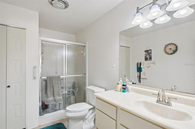 1633 BENTWOOD DRIVE, Sun City Center, FL 33573