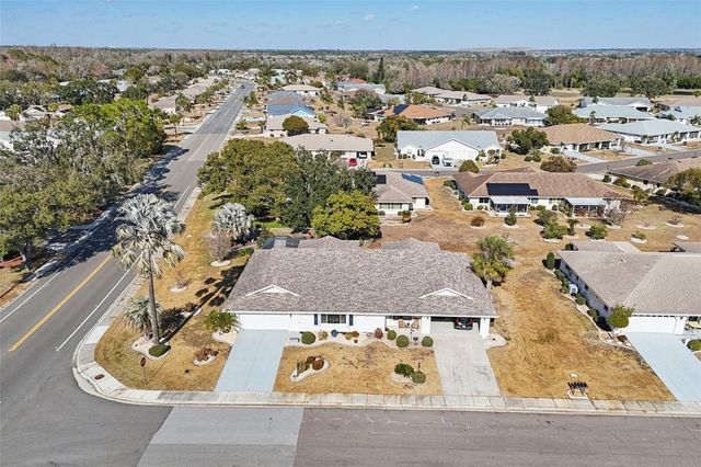 1633 BENTWOOD DRIVE, Sun City Center, FL 33573