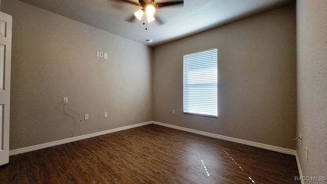 1319 W Anson Place, Citrus Springs, FL 34434