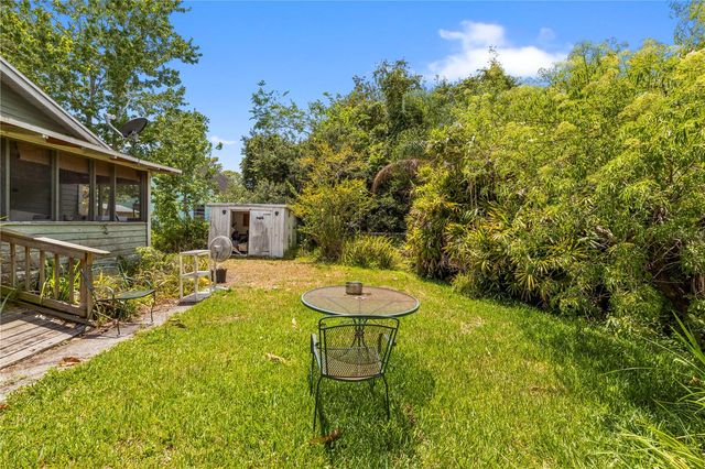 303 W IDLEWILD AVENUE, Tampa, FL 33604